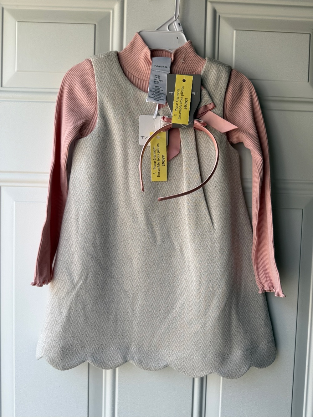 Tahari Pink Ribbed Top with Cream Scallop Hem Jumper and Pink Bow Headband